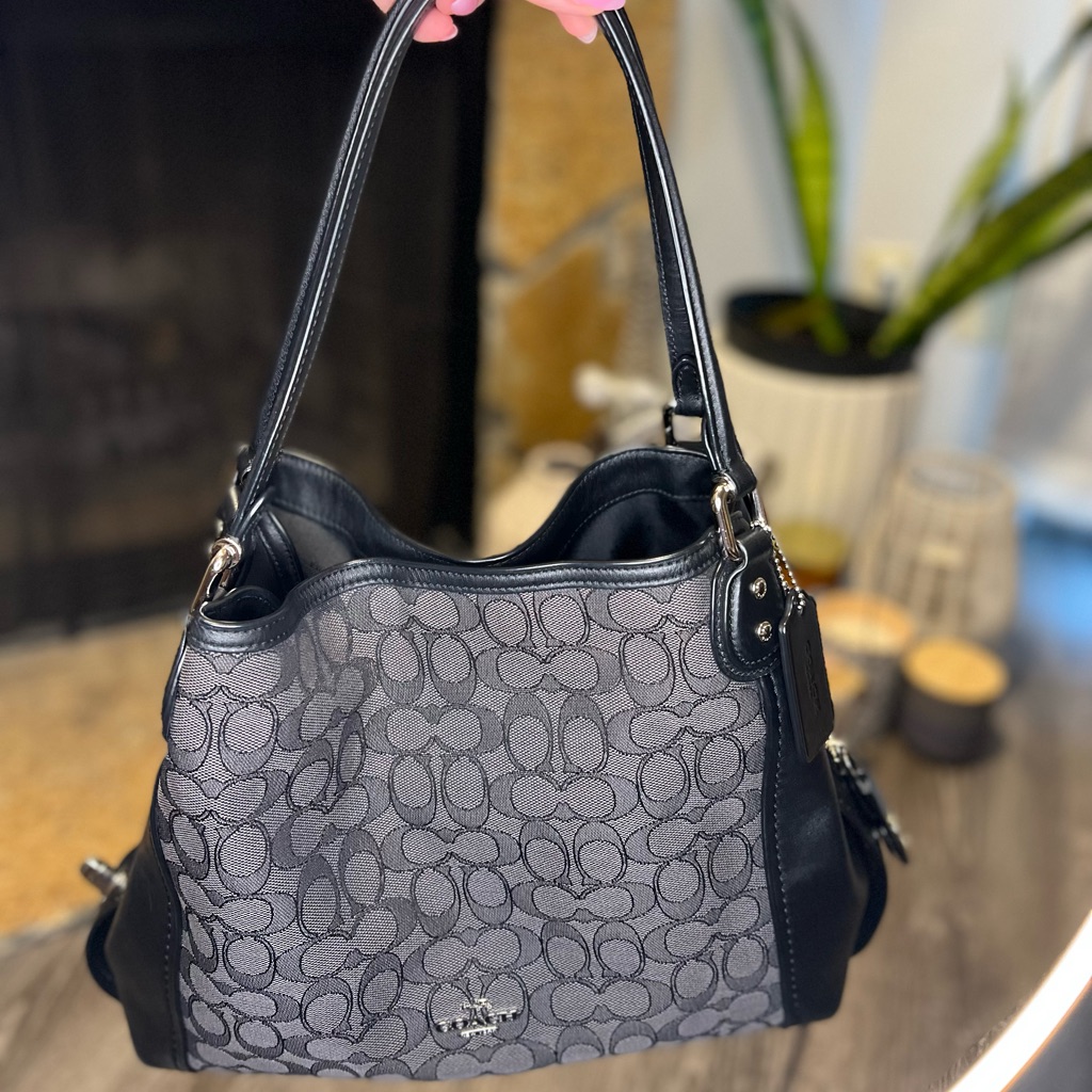 Coach Handbag Beautiful For Day To Day